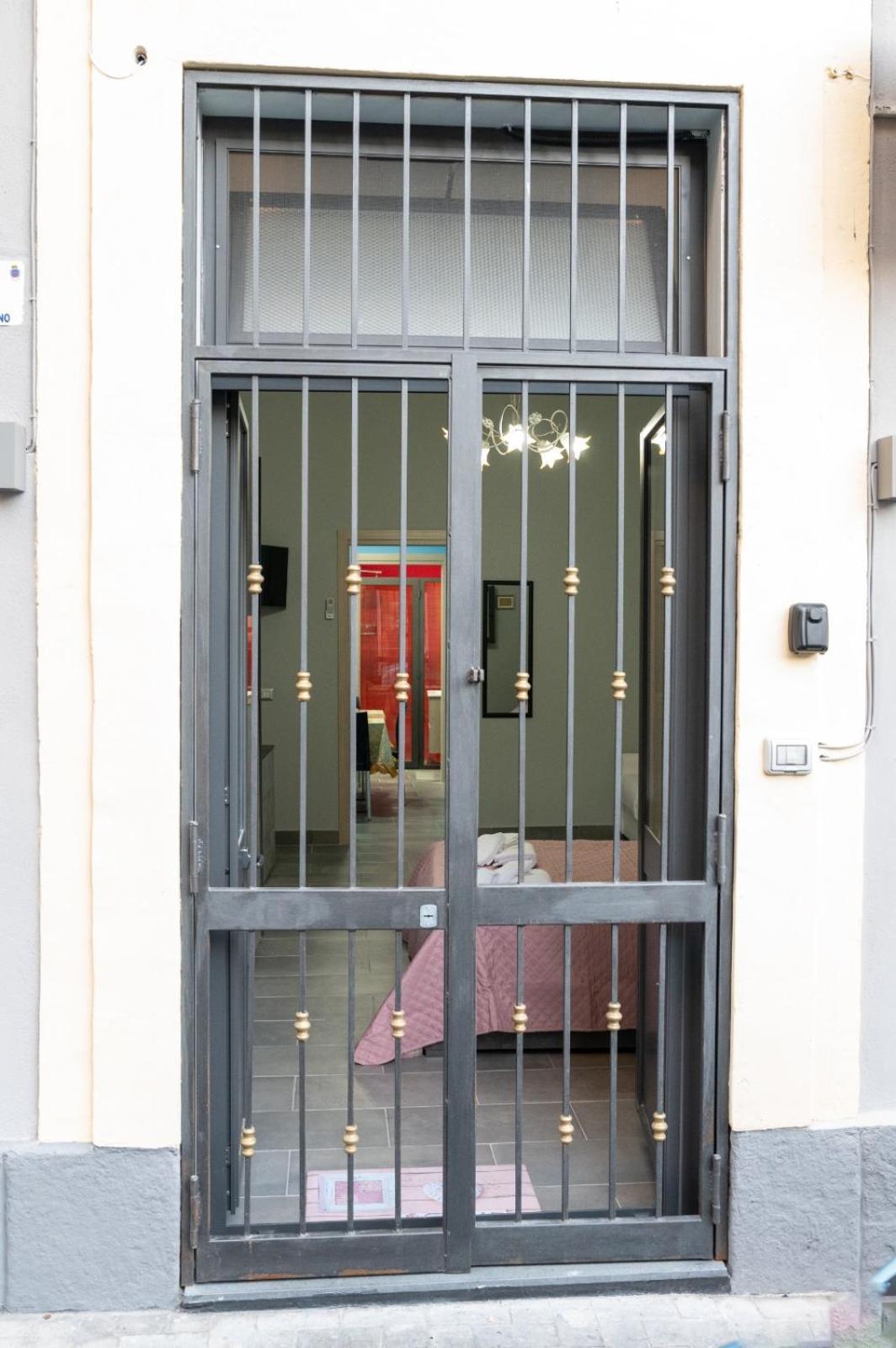 Queen'S Apartament Catania Exterior photo